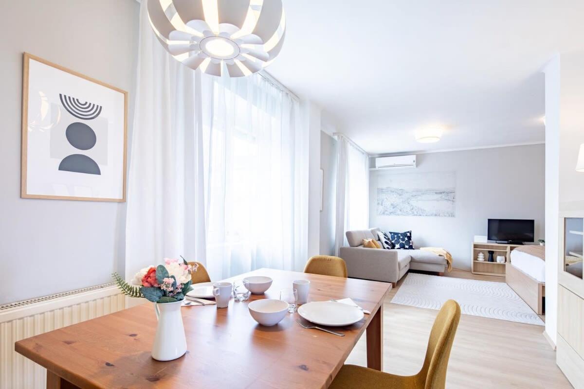 Central - Comfy - Sunny Budapeszt Zewnętrze zdjęcie